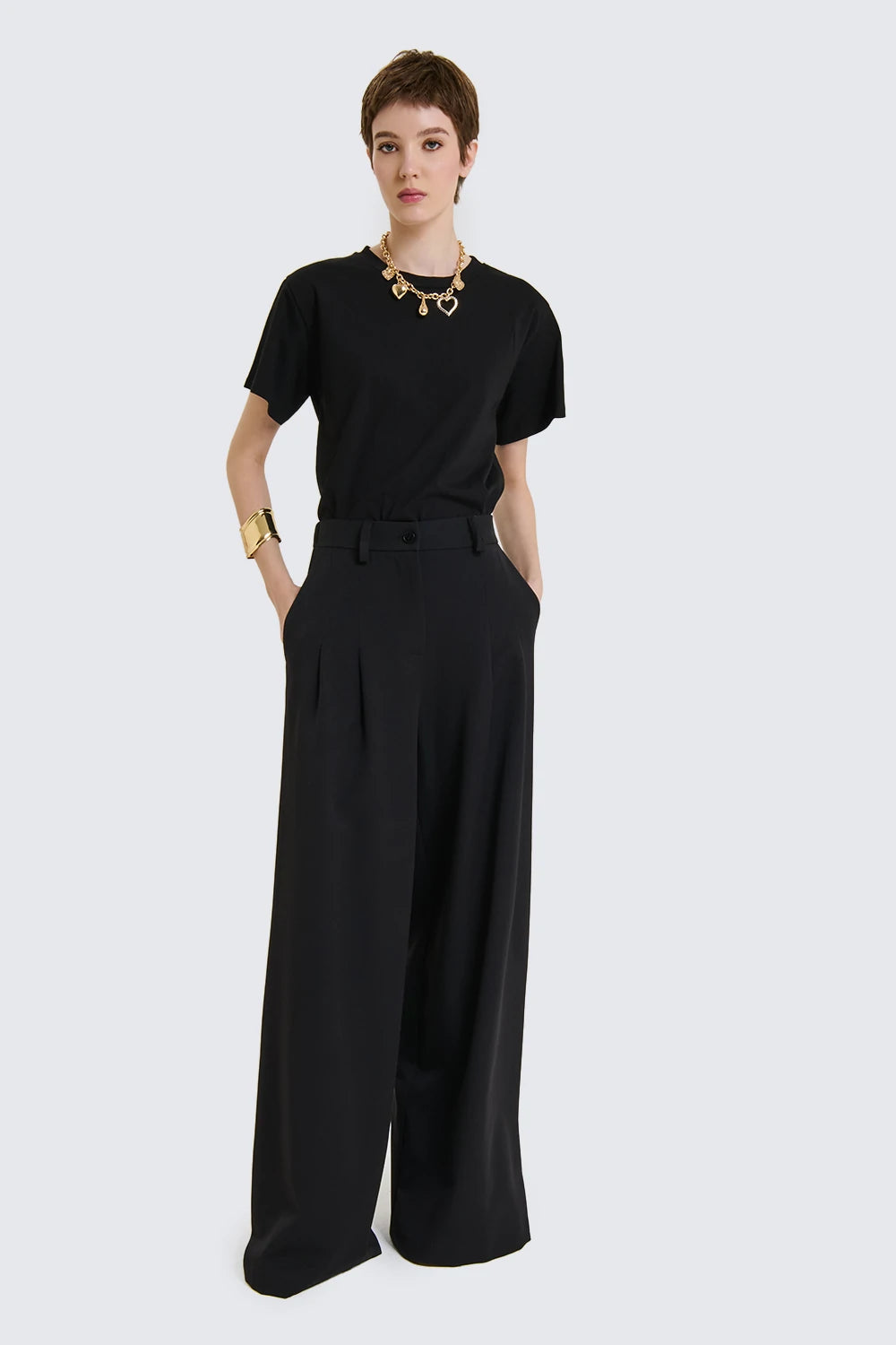 Pantalone gamba ampia